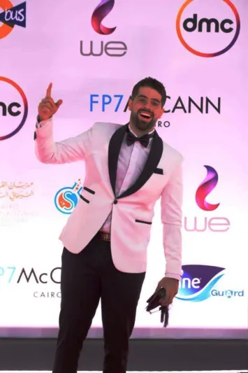 كلاسيكية بلمسات شبابية.. شاهد إطلالات نجوم مهرجان القاهرة السينمائي