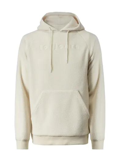 الملابس الكلاسيكية خيار الرجل العصري في 2021.. إليك تشكيلة مميزة