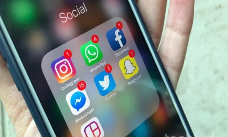 أكثر التطبيقات رواجا وتحميلا على متجري “آب ستور” و “جوجل بلاي” عام 2020