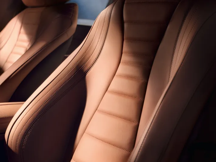 لعشاق الفخامة.. إليكم مواصفات الفئة “E” سيدان من مرسيدس-بنز