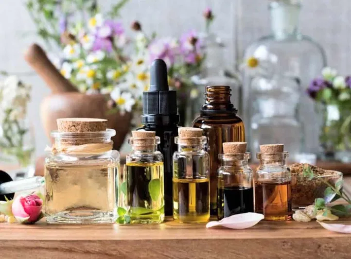 منعم الشعر.. حدد خيارك الأفضل وفق نوعية شعرك 