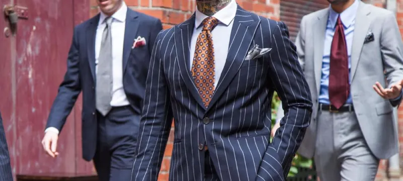 إكسسوارات البدلة الرسمية: هذا ما تحتاج إليه لطلة مثالية 