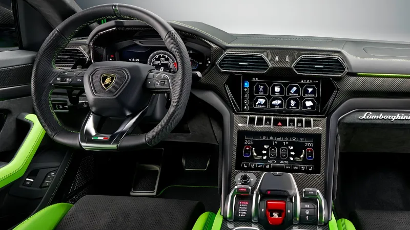 لامبورجيني أوروس 2021 تتألق بتصميم جريء وألوان مميزة