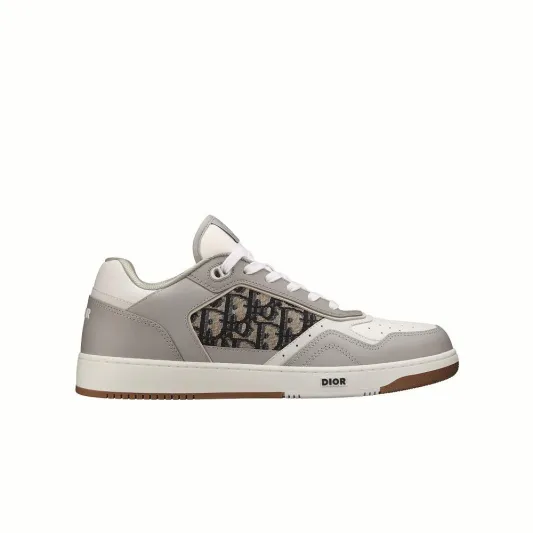 "ديور" DIOR   تقدّم الحذاء الرياضي "بي 27" الجديد