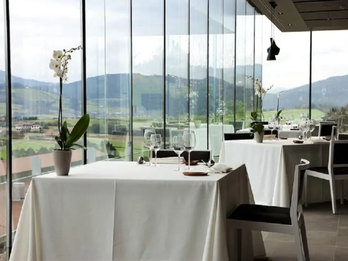 أفضل 20 مطعماً في العالم وأسعار الأطباق الرئيسية