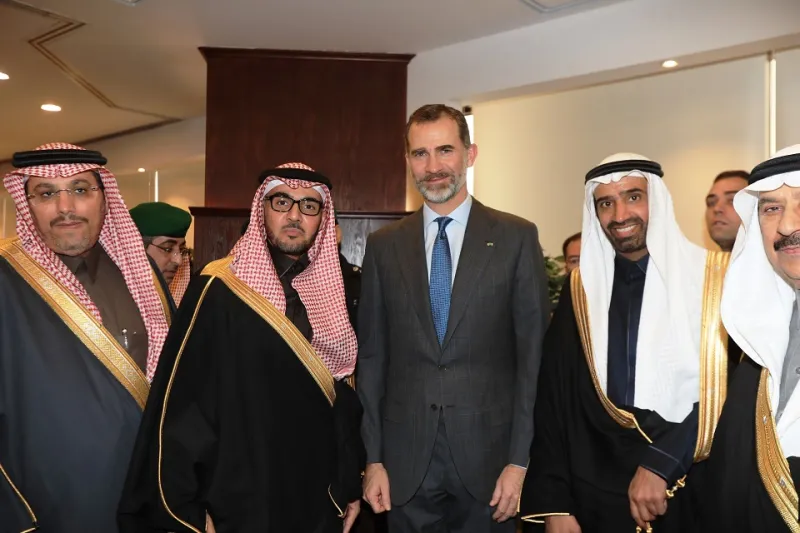 رجل الأعمال علي العثيم: ابحثوا عن الفرص ولا تنتظروها.. أستمتع بعملي والسر بالشغف والفائدة