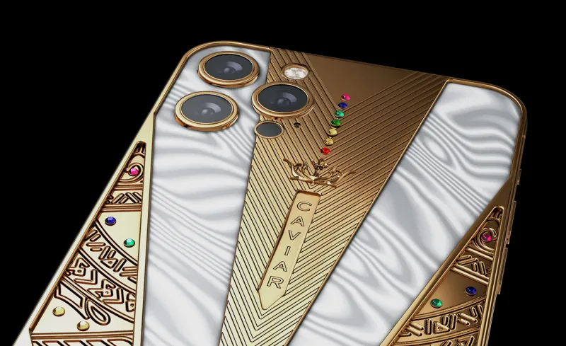 شاهد| النسخة الأفخم من آيفون 12..بلمسات من الألماس والذهب والسعر خيالي