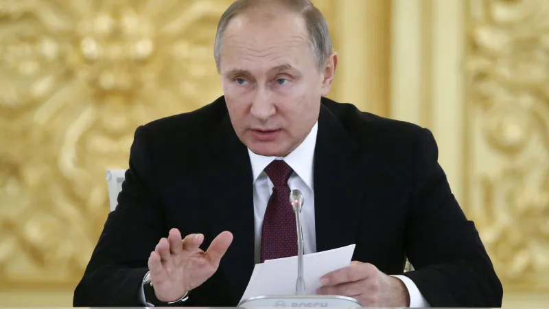 أغنى رجل في العالم يدعو هذا الرئيس للتواصل.. فما السر؟