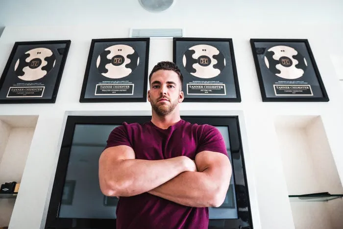 مليونير بدأ من الصفر يكشف الطريق الصحيح لجني الثروات