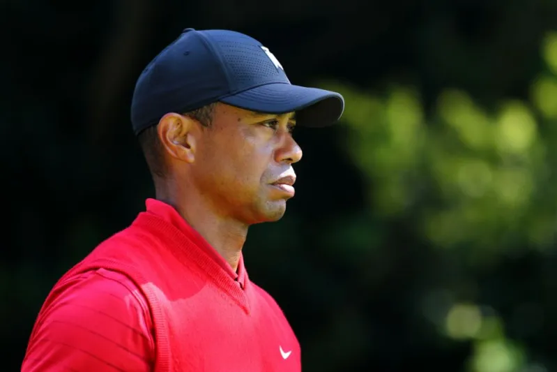 تفاصيل حادث أسطورة الغولف الأمريكي تايجر وودز