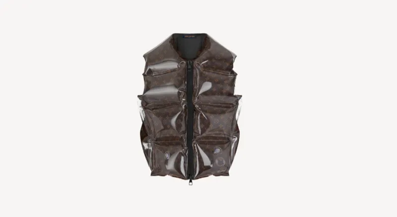 Bubble Wrap.. أغرب الأزياء الرجالي بسعر صادم