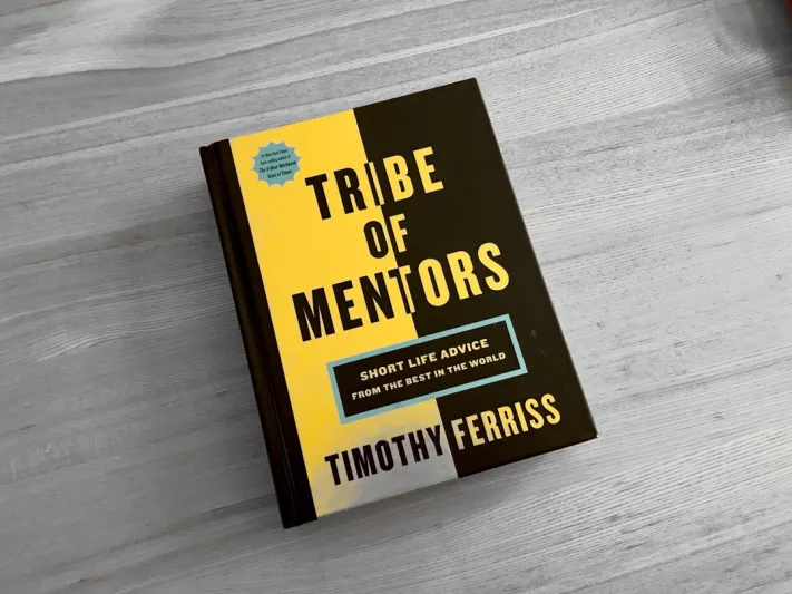 كتاب "قبيلة من الموجهين" ..نصائح قصيرة لدعمك من أنجح مشاهير ورواد العالم 