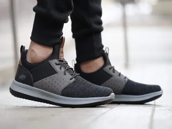 أكبر الماركات العالمية للأحذية الرجالية.. أناقة وتميز