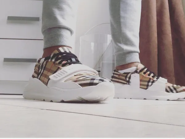 أكبر الماركات العالمية للأحذية الرجالية.. أناقة وتميز