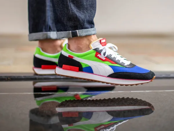 أكبر الماركات العالمية للأحذية الرجالية.. أناقة وتميز