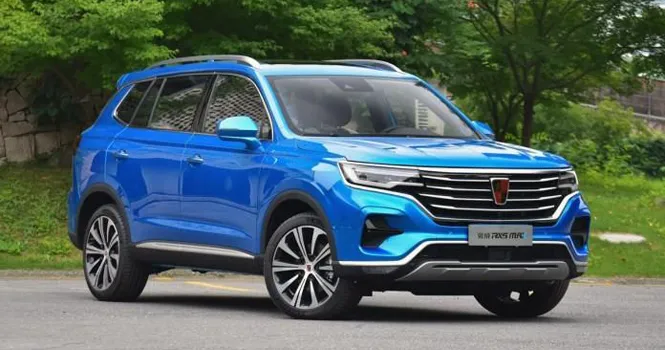 بين المتواضعة وشديدة الفخامة.. شاهد| سيارات أثرياء العالم