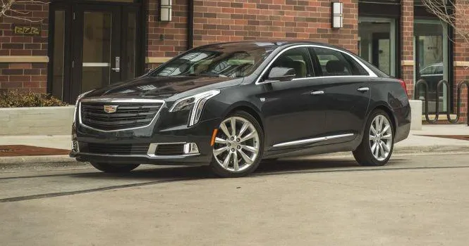 بين المتواضعة وشديدة الفخامة.. شاهد| سيارات أثرياء العالم