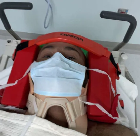 تفاصيل إصابة يزيد الراجحي في حادث رالي باها الشرقية