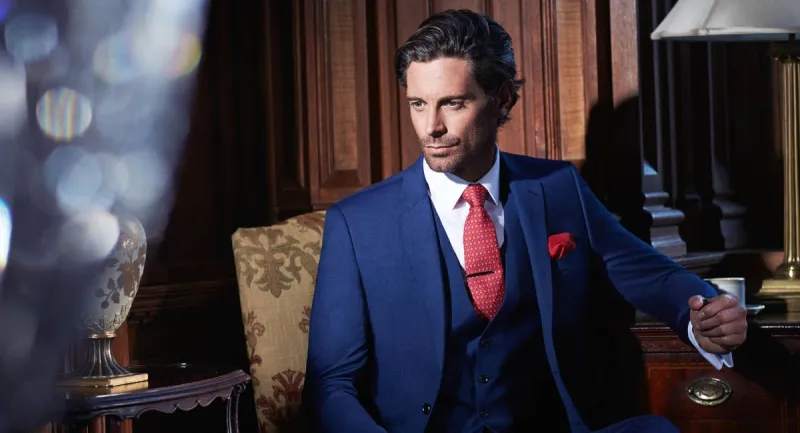 إكسسوارات البدلة الرسمية: هذا ما تحتاج إليه لطلة مثالية 