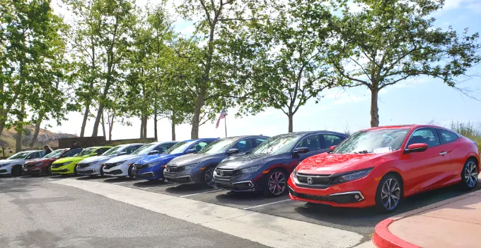 أفضل السيارات الفاخرة متوسطة الحجم لعام 2021