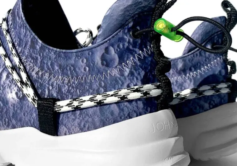 حذاء رياضي بلمسات من هامر الكهربائية فهل يُشبهها حقاً؟ (فيديو)