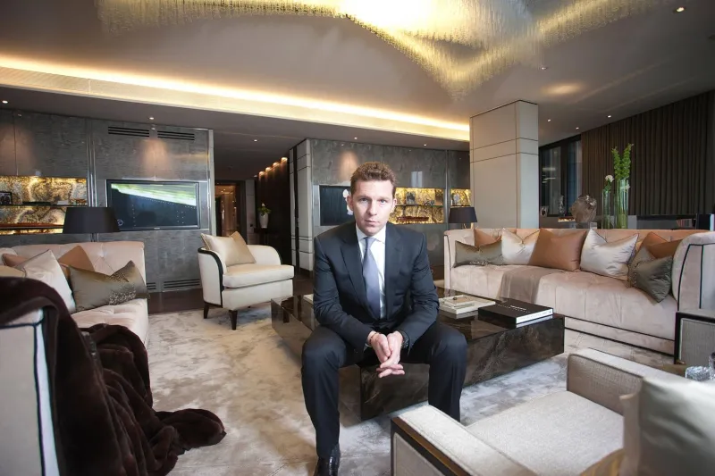 بسعر ٢٤٢ مليون دولار.. جولة داخل أغلى شقة في لندن (صور)