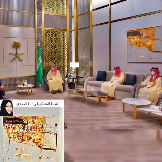 لوحة جديدة لفنانة سعودية تزين مكتب ولي العهد.. فما قصتها؟ (صور)