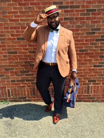 ودع ملابسك المملة.. أزياء عصرية أنيقة لأصحاب الوزن الزائد (صور) 