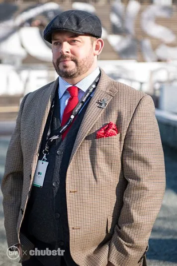 ودع ملابسك المملة.. أزياء عصرية أنيقة لأصحاب الوزن الزائد (صور) 