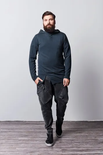 ودع ملابسك المملة.. أزياء عصرية أنيقة لأصحاب الوزن الزائد (صور) 