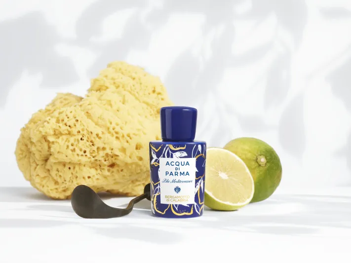 ACQUA DI PARMA  تطلق عطرها الجديد بتقنية «الإسفنج» القديمة