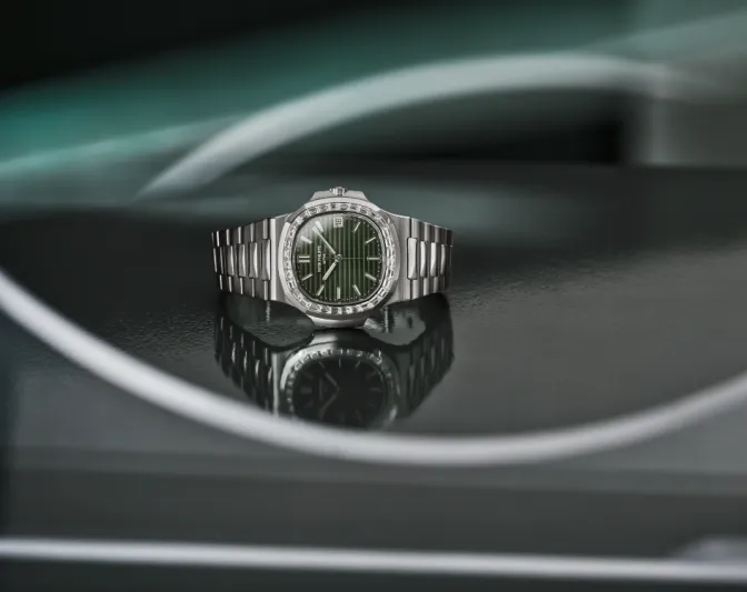 Patek Philippe تطرح مجموعة ساعات Nautilus بأربعة إصدارات عصرية