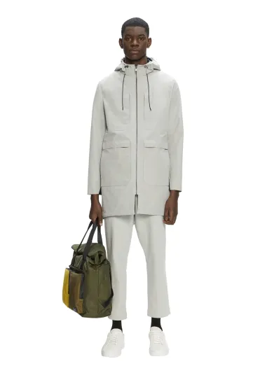 عكست روحاً شبابية وأنيقة.. إليكم مجموعة Ted Baker لربيع وصيف 2021