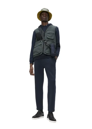 عكست روحاً شبابية وأنيقة.. إليكم مجموعة Ted Baker لربيع وصيف 2021