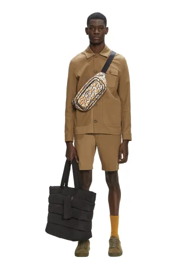 عكست روحاً شبابية وأنيقة.. إليكم مجموعة Ted Baker لربيع وصيف 2021