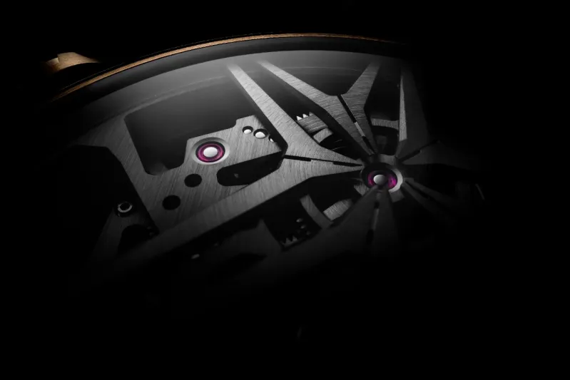 لعشاق الأناقة والفخامة.. ساعة أكسكاليبور بتوربيون من روجيه دوبوي