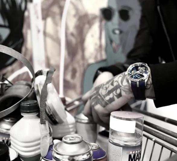 لعشاق الأناقة والفخامة.. ساعة أكسكاليبور بتوربيون من روجيه دوبوي