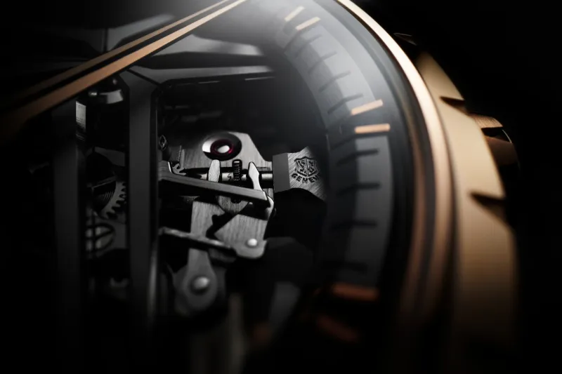 لعشاق الأناقة والفخامة.. ساعة أكسكاليبور بتوربيون من روجيه دوبوي