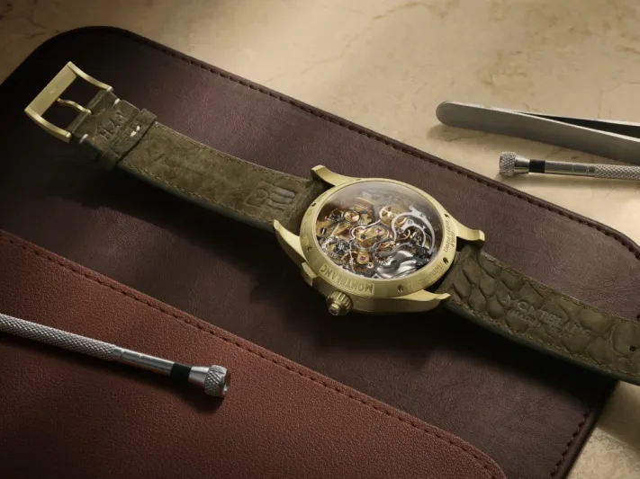 ساعة مون بلان 1858 .. ذهب جديد يرى النور