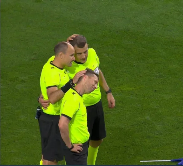 بين الانكسار والفرحة.. الدموع تغرق ملعب نهائي الأبطال (فيديو)