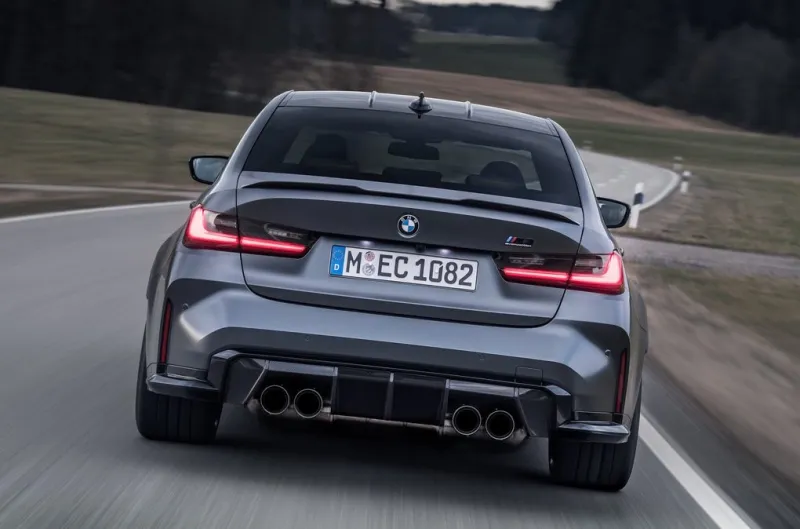 بي إم دبليو تطلق نسخة 2022 من السيدان الفاخرة M xDrive Competition