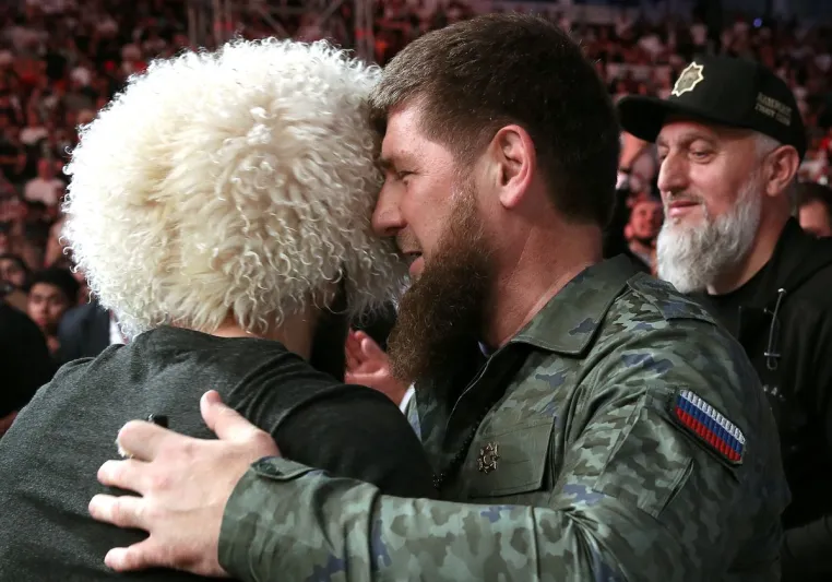 رئيس جمهورية الشيشان مستعد لدفع أي مبلغ مقابل خوض هذا النزال! (فيديو)