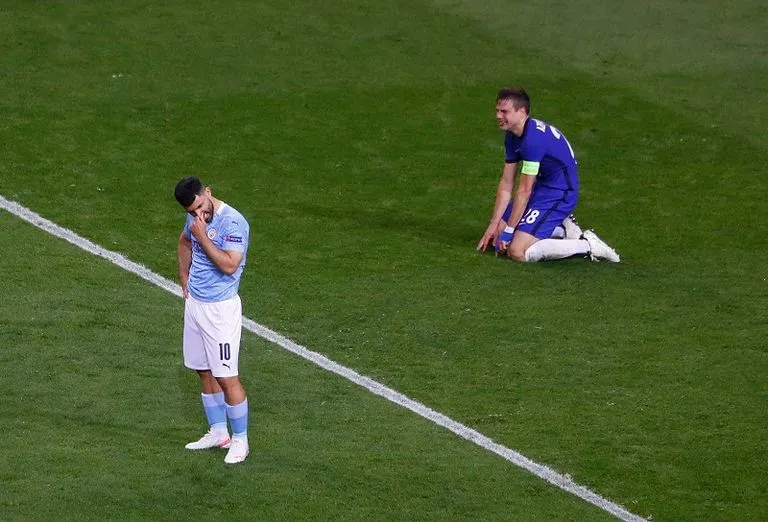 بين الانكسار والفرحة.. الدموع تغرق ملعب نهائي الأبطال (فيديو)