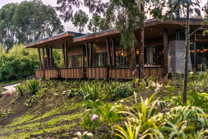 اكتشف سحر رواندا هذا الصيف في رحلة سفاري مليئة بالمغامرات 