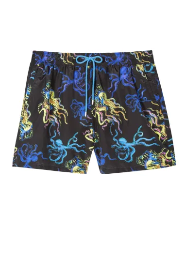 تشكيلة أزياء جديدة من "بول سميث"  تعكس إلهاماً من الماضي