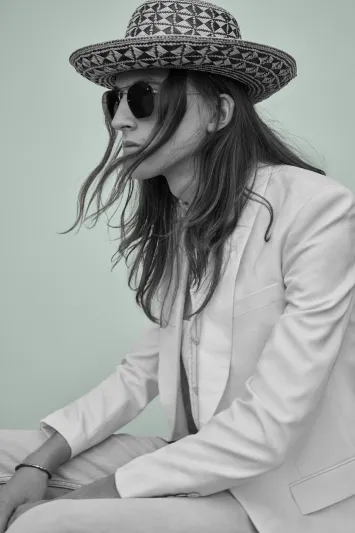 أحدث صيحات الموضة للرجال لربيع وصيف 2021