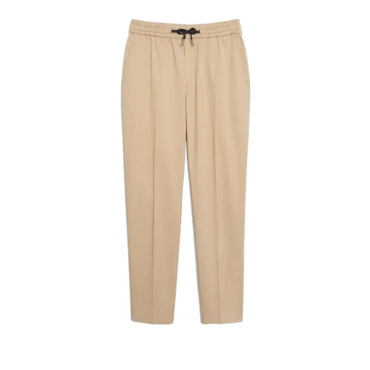 طلتك كلاسيكية هذا العيد من مجموعة Sandro الفرنسية