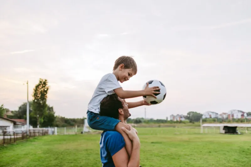 كيف تحدد الرياضة المناسبة لطفلك حسب عمره؟