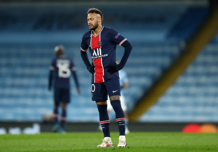 نيمار يسخر من ملاعب كوبا أمريكا.. فما السبب؟!