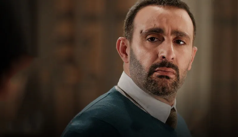 تفاصيل إصابة الفنان المصري أحمد السقا في قدمه